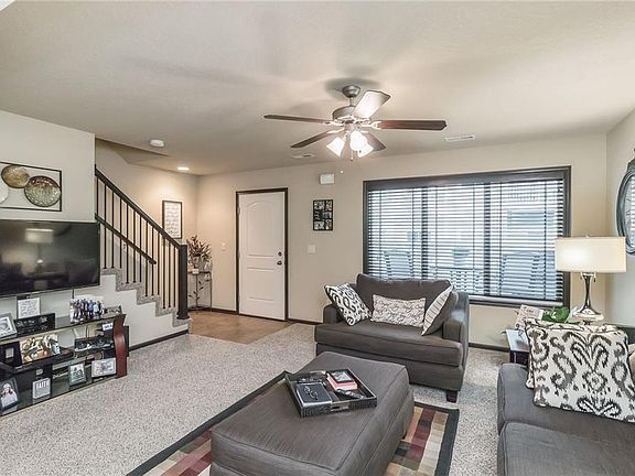 3rd image of 8601 Westown Pkwy #24101