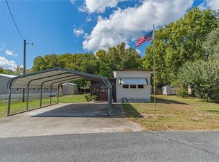 2100 County Road 452, Lake Panasoffkee, FL 33538