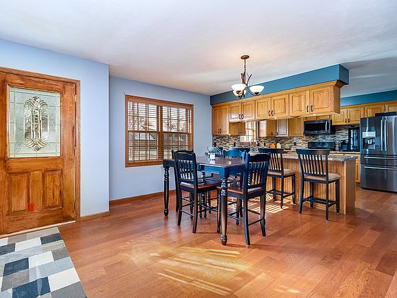 3rd image of 4452 9th Street Ct