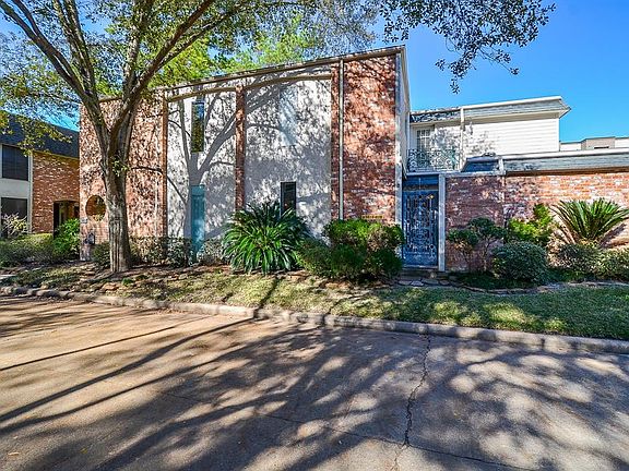 5th image of 15016 Kimberley Ct