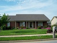 1st image of 121 Gainsway Dr