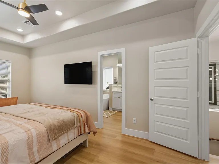 3539 Mount Pleasant St #A — Photo 31