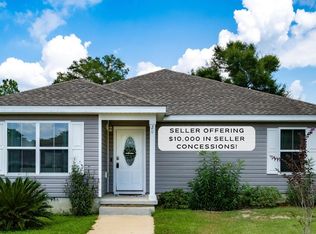 28 Rubens Ln, Defuniak Springs, FL 32433