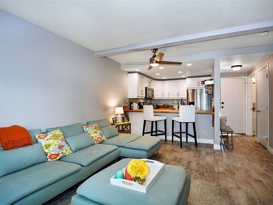 1st image of 8366 Via Sonoma Unit E
