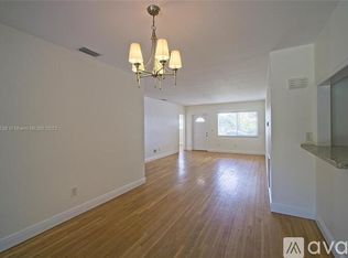 3971 SW 4th St, Miami, FL 33134