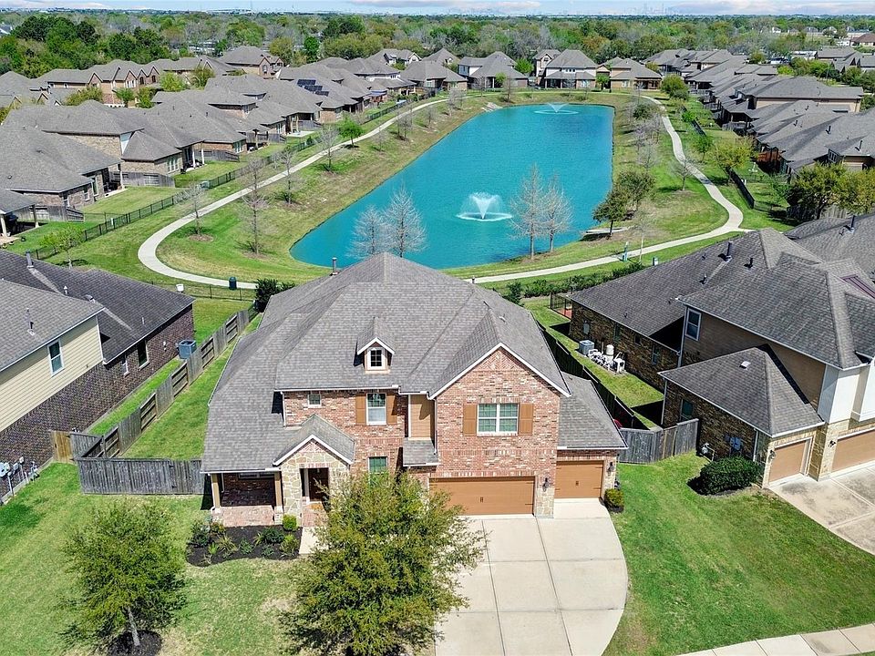 1st image of 9613 Eden Ridge Ln