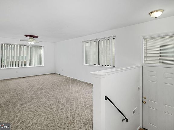 4th image of 1537 Gregg St #A