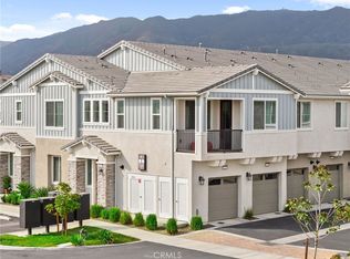16570 Wyndham Ln #12, Fontana, CA 92336