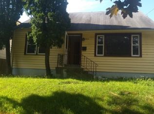 1016 Blake St, Rockford, IL 61102
