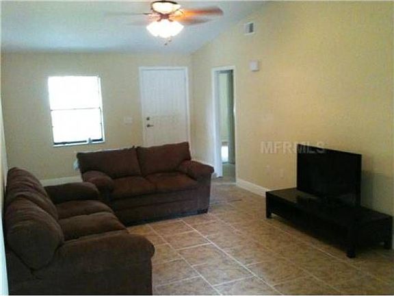 3rd image of 2410 Dawley Ave