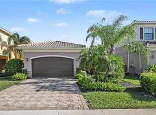 3417 Tigris Ln, Naples, FL 34119