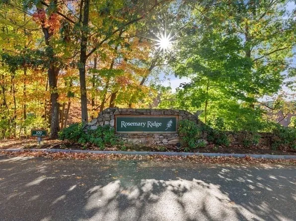 100 Rosemary Way APT 307, Needham, MA 02494