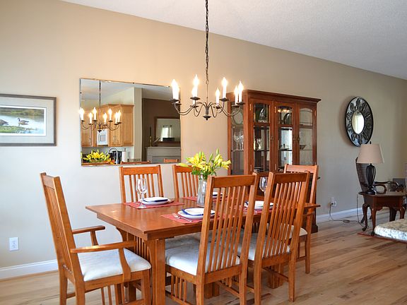 4th image of 196 Arey Ct