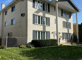 1249 Homestead Rd #3S, La Grange Park, IL 60526