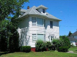 1951 Cranston St, Cranston, RI 02920