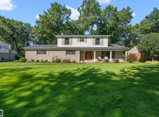 51741 Churchill Dr, Shelby Township, MI 48316