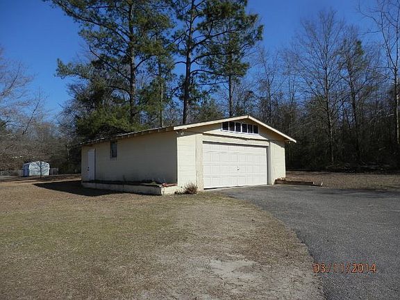 3rd image of 302 Laurel Dr