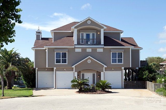 1st image of 4218 Santiago Cir