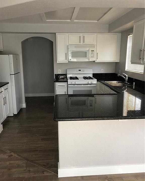 2nd image of 517 Indian Princess Dr Unit 202