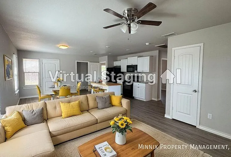 4319 E 61st St — Photo 1
