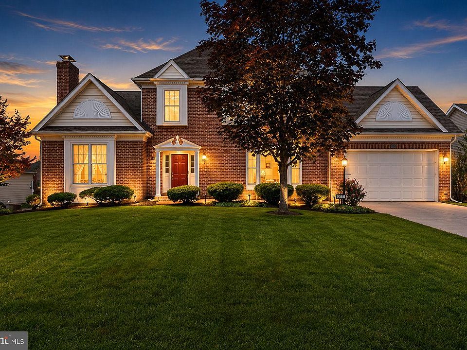 1st image of 295 Huntersridge Rd