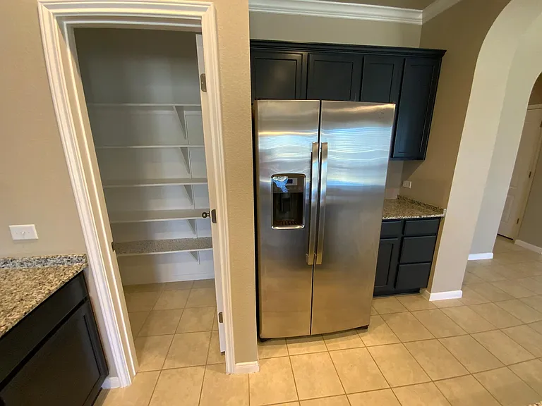 822 Wyndcrest Dr — Photo 5