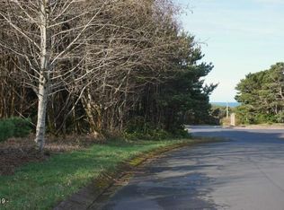 30 NW Lincoln Loop, Lincoln City, OR