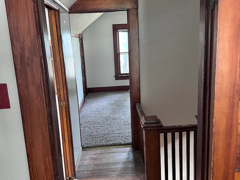703 Peterson St — Photo 27