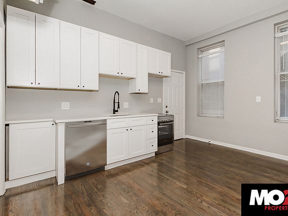 3rd image of 1452 N Bosworth Ave APT 1R