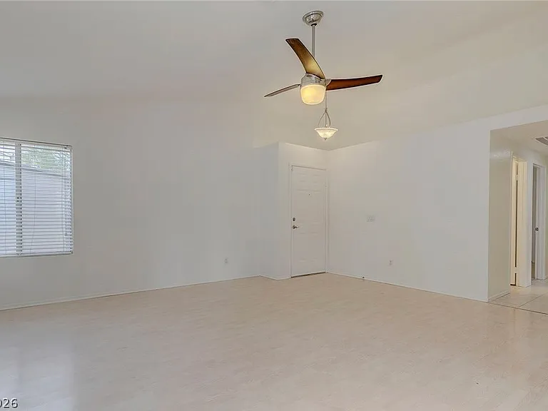 7225 Scenic Hills Dr — Photo 11