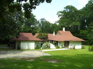 804 Ridgeway Dr, Alexander City, AL 35010