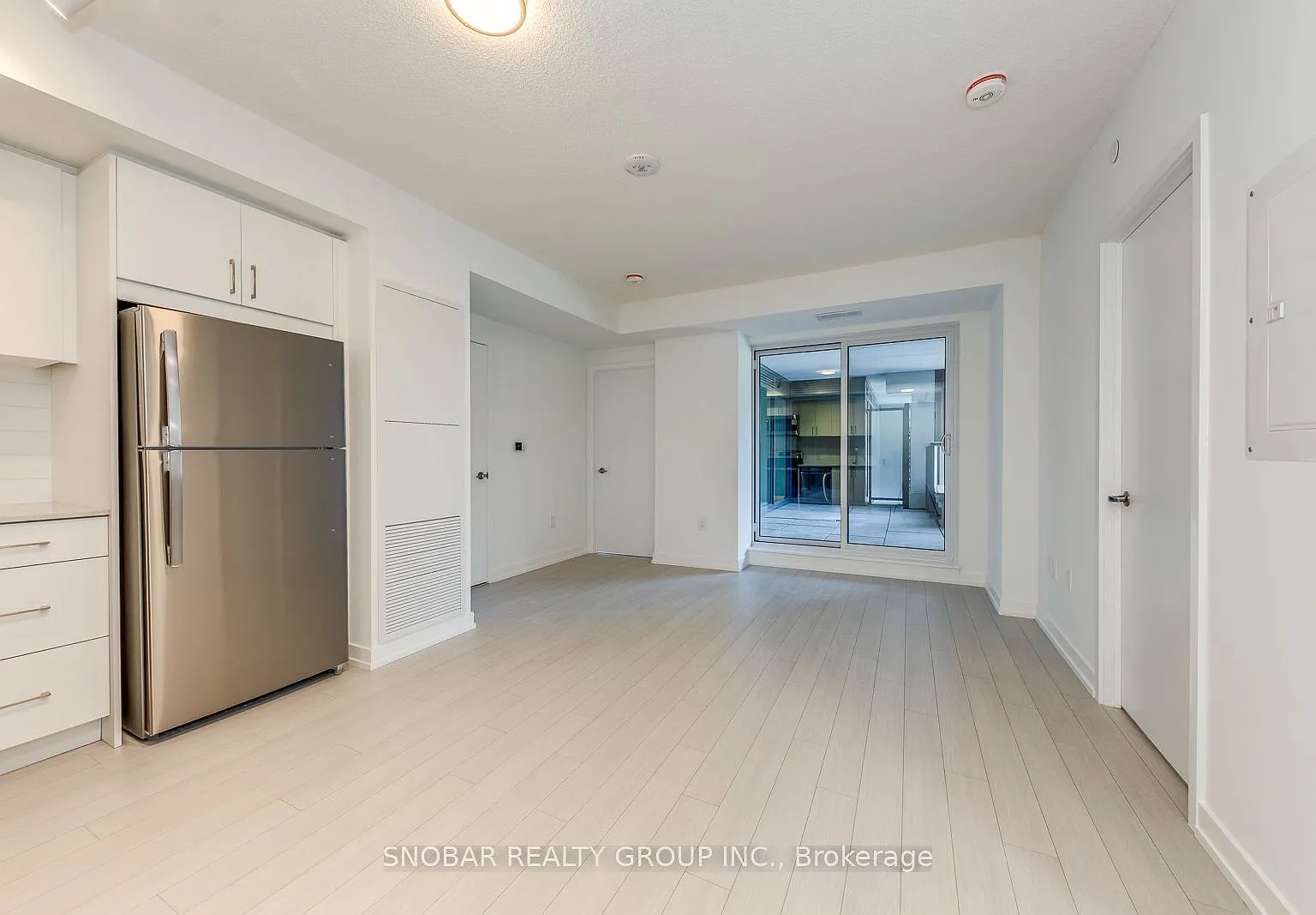 2 bed, $2,500 — Photo 4