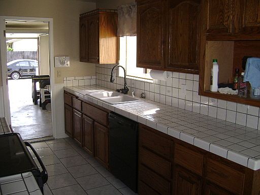 4th image of 706 Sereno Dr