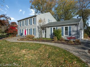 4163 Old Dominion Dr, West Bloomfield, MI