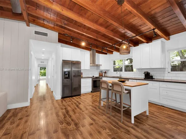 3700 Loquat Ave, Miami, FL 33133