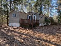 38 Dogwood Ln — Photo 2
