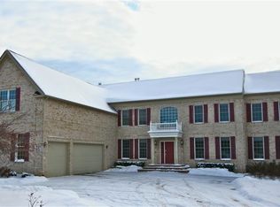 3017 Walnut Ridge Dr, Ann Arbor, MI 48103