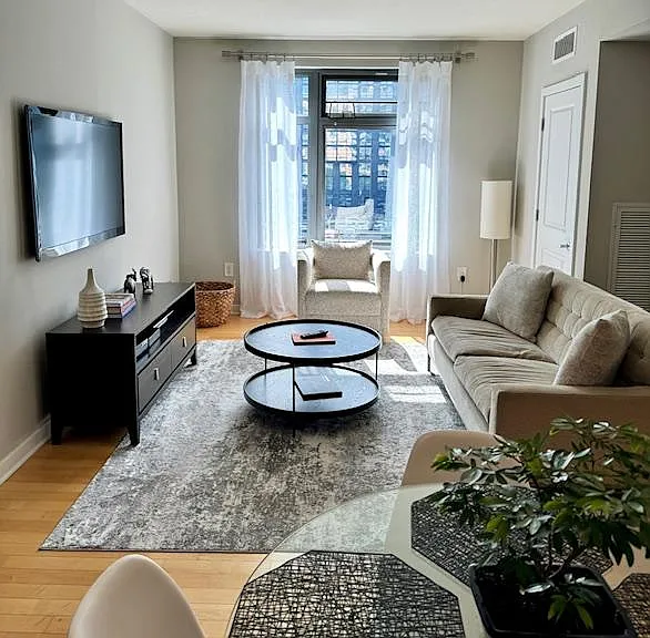 475 K St NW #314 — Photo 6