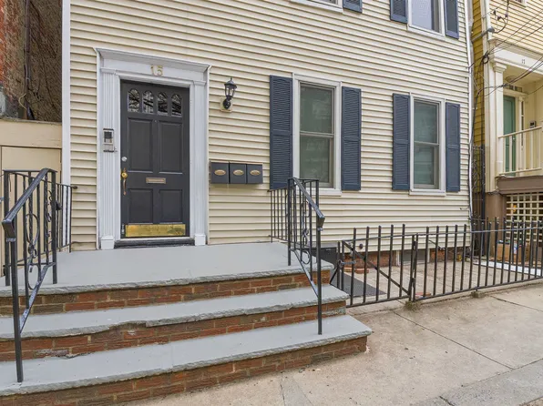 15 Wayne Street image 2 of 19