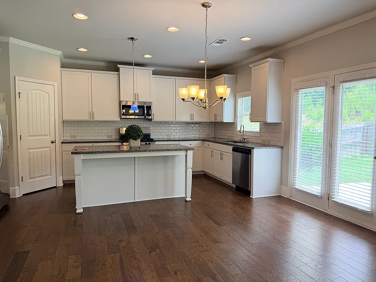 3830 Cordova Ln — Photo 16