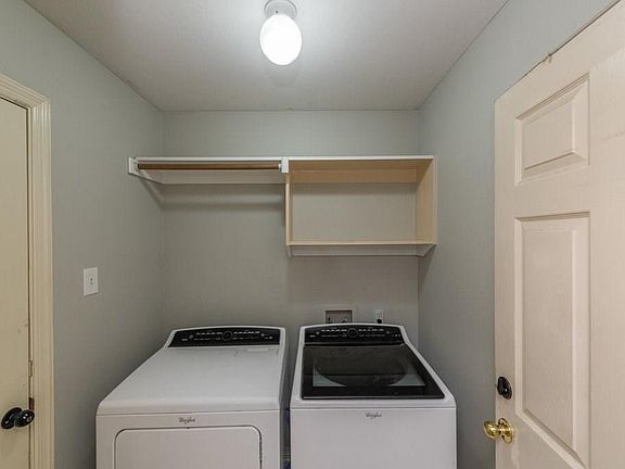 5th image of 6218 Donna Dr
