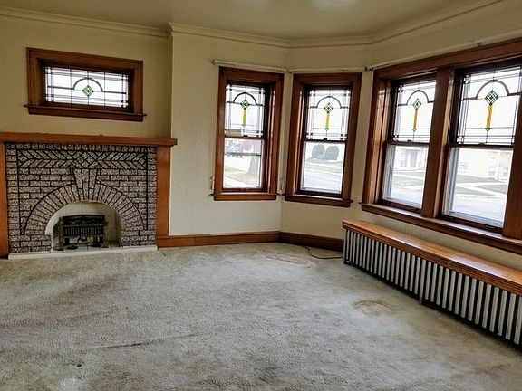 5th image of 2846 N 74th Ct