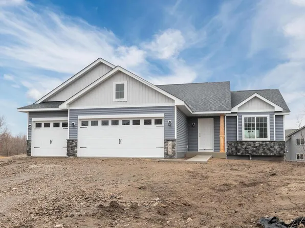 2278 Coldwater Xing, Mayer, MN 55360