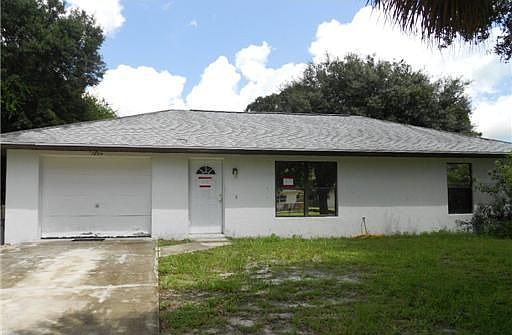 Home For Sale In Lakewood Park
