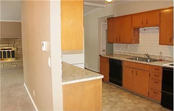 4th image of 6 N Quincy St