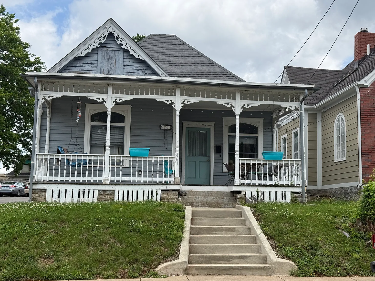 3 bed, 1.5 bath, 1260 sqft, $2,180 — Photo 1