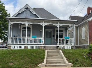 461 E Maxwell St, Lexington, KY 40508