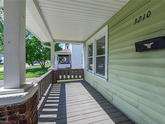 4th image of 3210 Livingston Ave