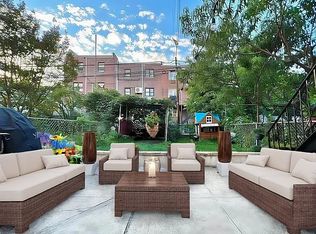 20-16 47th St, Astoria, NY 11105