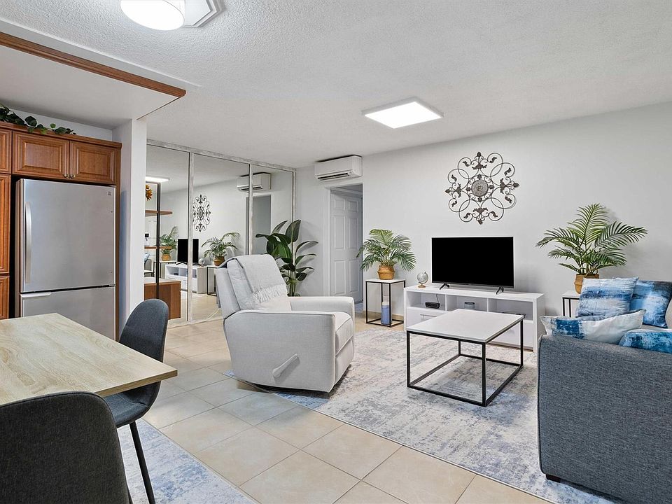 1st image of 161 NE 10th Avenue #5B